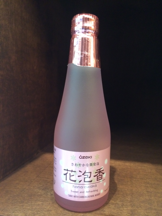 HANA AWAKA SPKL SAKE 250ML